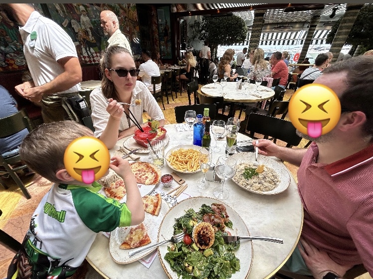 Niki au pair programja csalái program